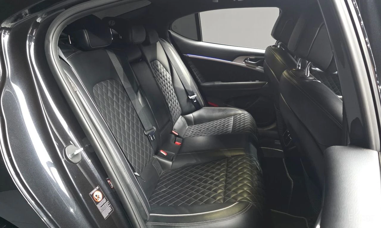 Genesis G70 * HEADUP* �������* 4X4*  | Mobile.bg � ����������� 11