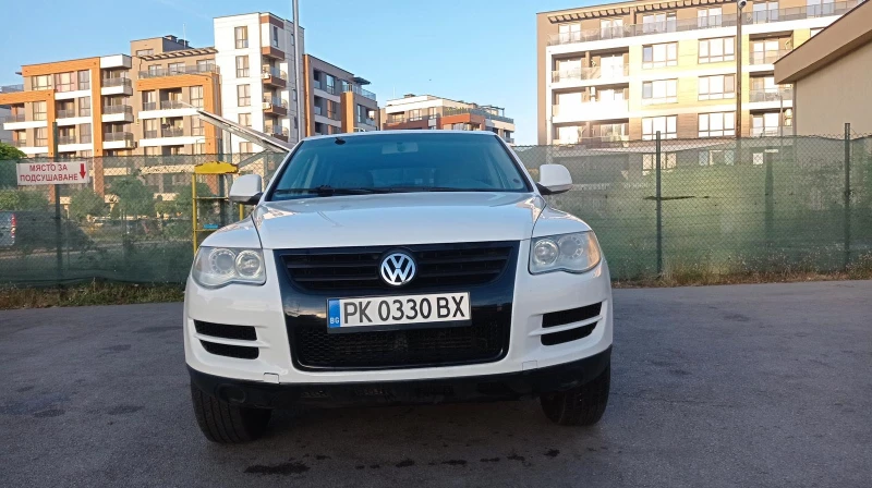 VW Touareg 2.5 tdi, снимка 1 - Автомобили и джипове - 47908654