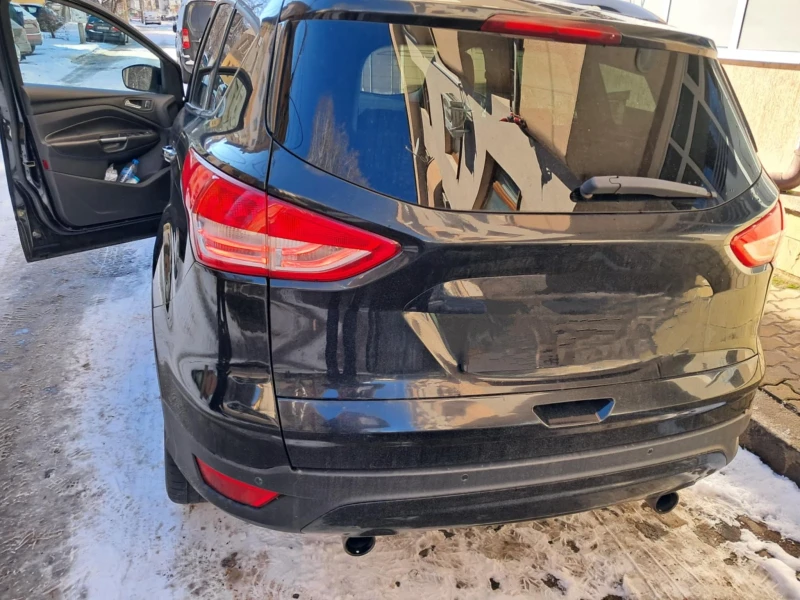 Ford Kuga 2.0 TDCi 163 к.с. 4x4 TITANIUM, снимка 2 - Автомобили и джипове - 48551715