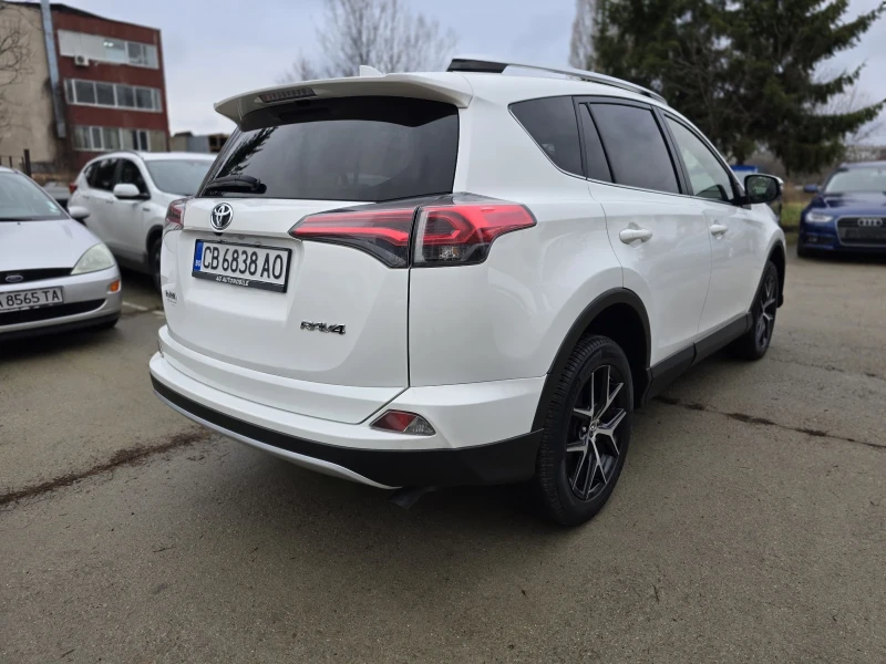 Toyota Rav4 2.0 D4d EXECUTIVE + , снимка 5 - Автомобили и джипове - 48576101