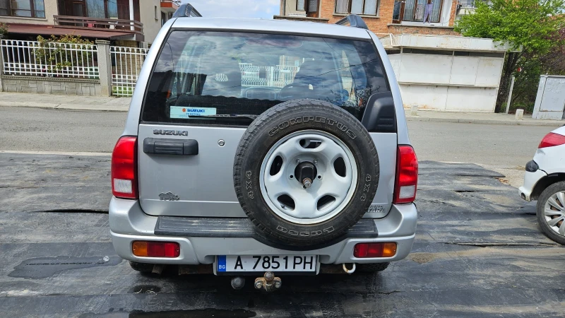 Suzuki Vitara 2.0 4x4, снимка 5 - Автомобили и джипове - 50021554