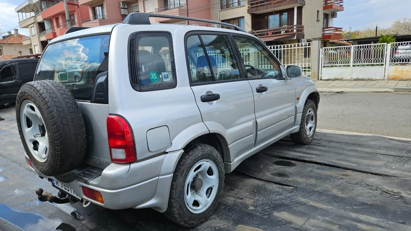 Suzuki Vitara 2.0 4x4, снимка 4 - Автомобили и джипове - 50021554
