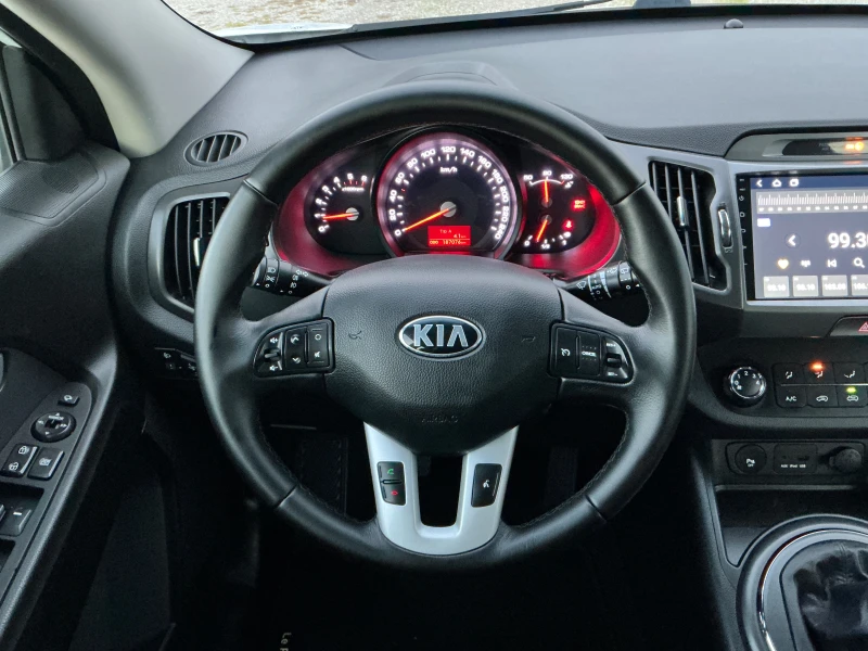 Kia Sportage 1.7 CRDI, снимка 17 - Автомобили и джипове - 52589072