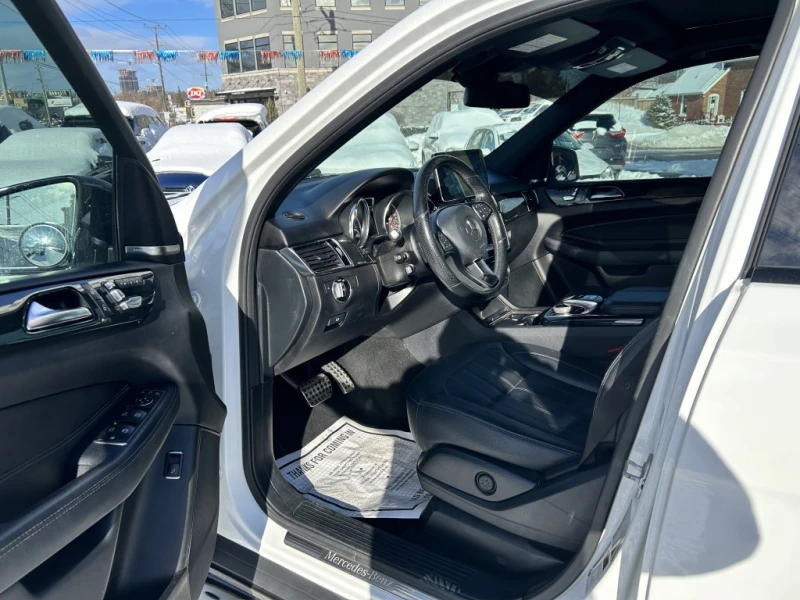 Mercedes-Benz GLE 400 * CARFAX * БЕЗ ПЪРВОНАЧАЛНА ВНОСКА, снимка 5 - Автомобили и джипове - 52725003