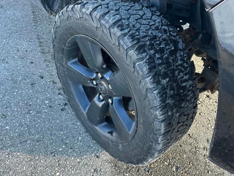 Dodge RAM 1500 * Express * CARFAX * , снимка 9 - Автомобили и джипове - 53009188