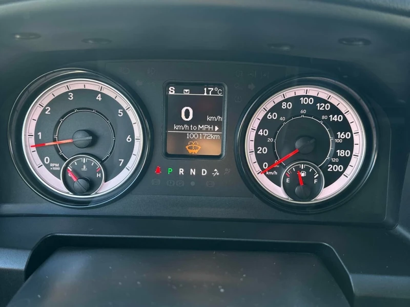 Dodge RAM 1500 * Express * CARFAX * , снимка 10 - Автомобили и джипове - 53009188