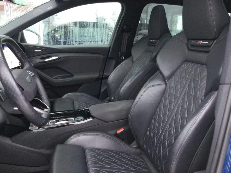 Audi Q6 SQ6/E-TRON/489HP/BLUE-EDITION/HUD/360/QUATTRO/859v, снимка 8 - Автомобили и джипове - 53087460