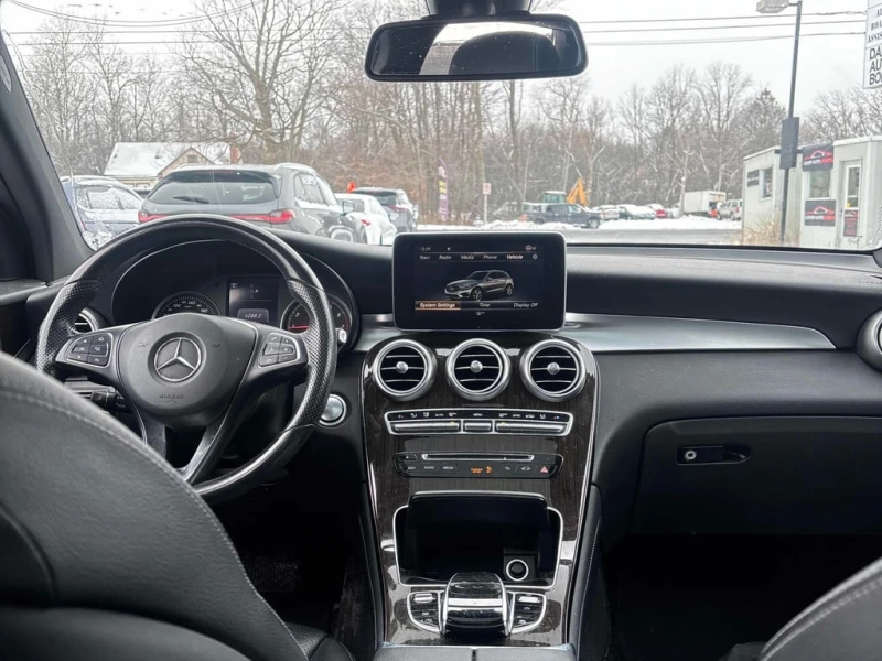 Mercedes-Benz GLC * 300 * CARFAX * БЕЗ ПЪРВОНАЧАЛНА ВНОСКА, снимка 9 - Автомобили и джипове - 53132535