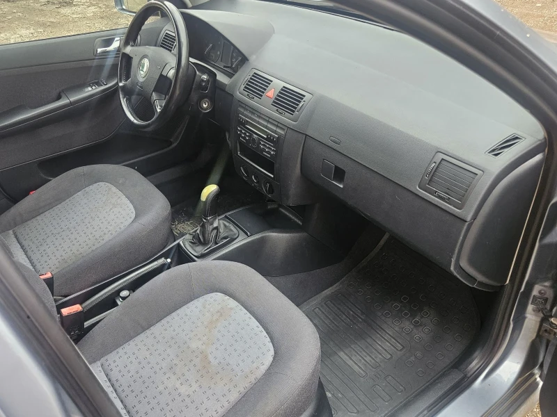 Skoda Fabia 1.9tdi 101ps* Климатик , снимка 4 - Автомобили и джипове - 53476447