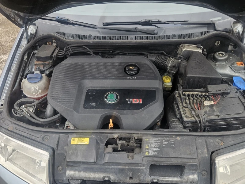 Skoda Fabia 1.9tdi 101ps* Климатик , снимка 5 - Автомобили и джипове - 53476447