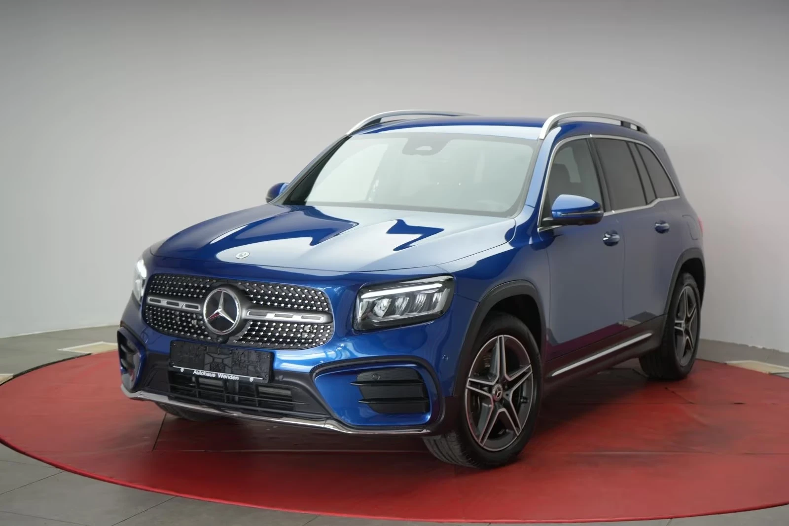 Mercedes-Benz GLB 220 d 4M  7 местен - изображение 2