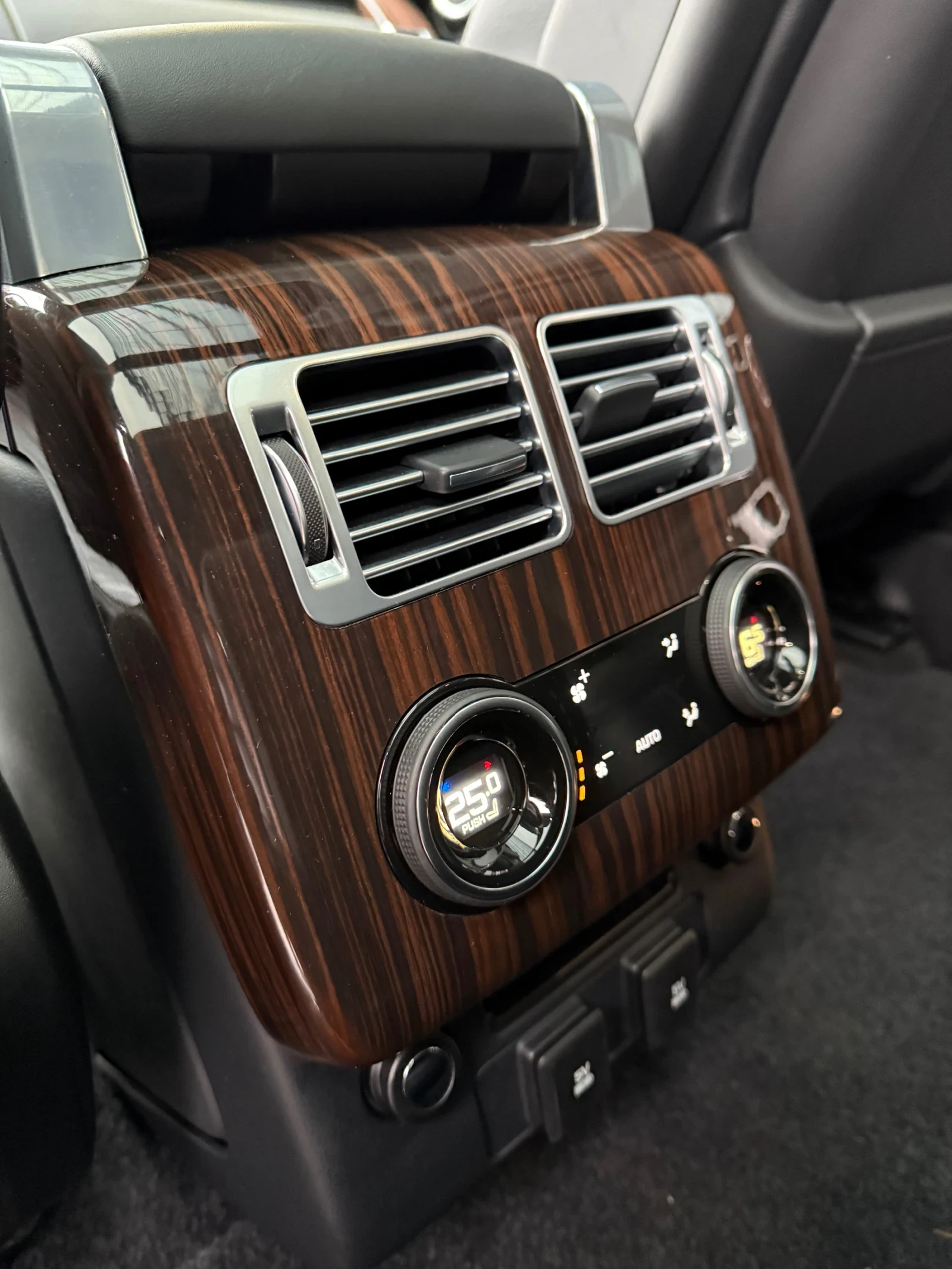 Land Rover Range rover Range Rover Autobiography P400 hybrid  | Mobile.bg — изображение 14