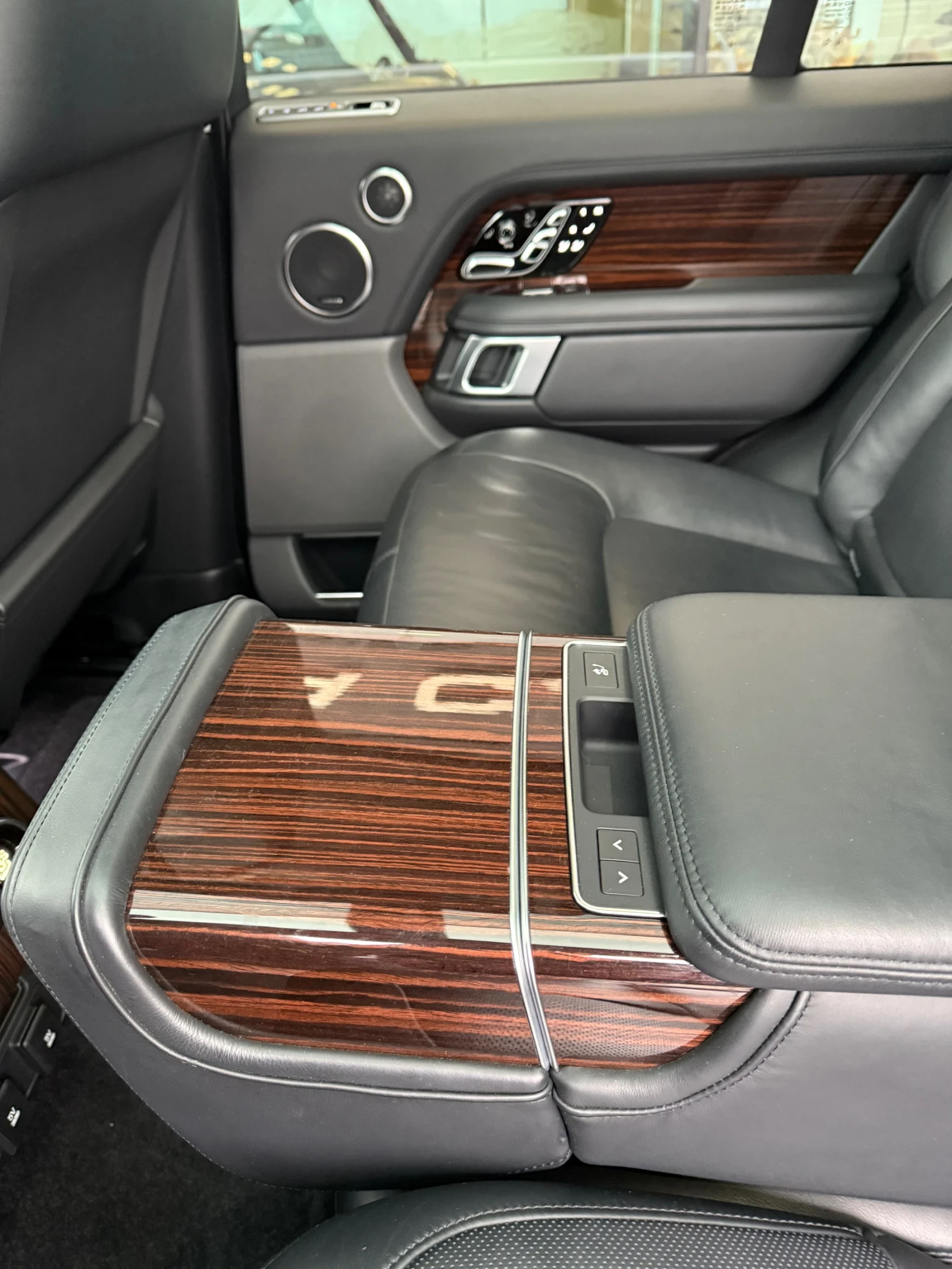 Land Rover Range rover Range Rover Autobiography P400 hybrid  | Mobile.bg — изображение 13