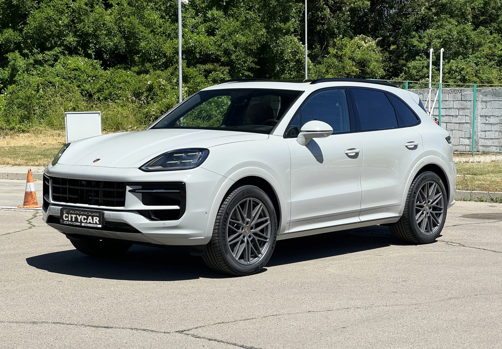 Porsche Cayenne V6/FACELIFT/SPORT DESIGN/BOSE/360/HEAD UP/MATRIX/ - изображение 3