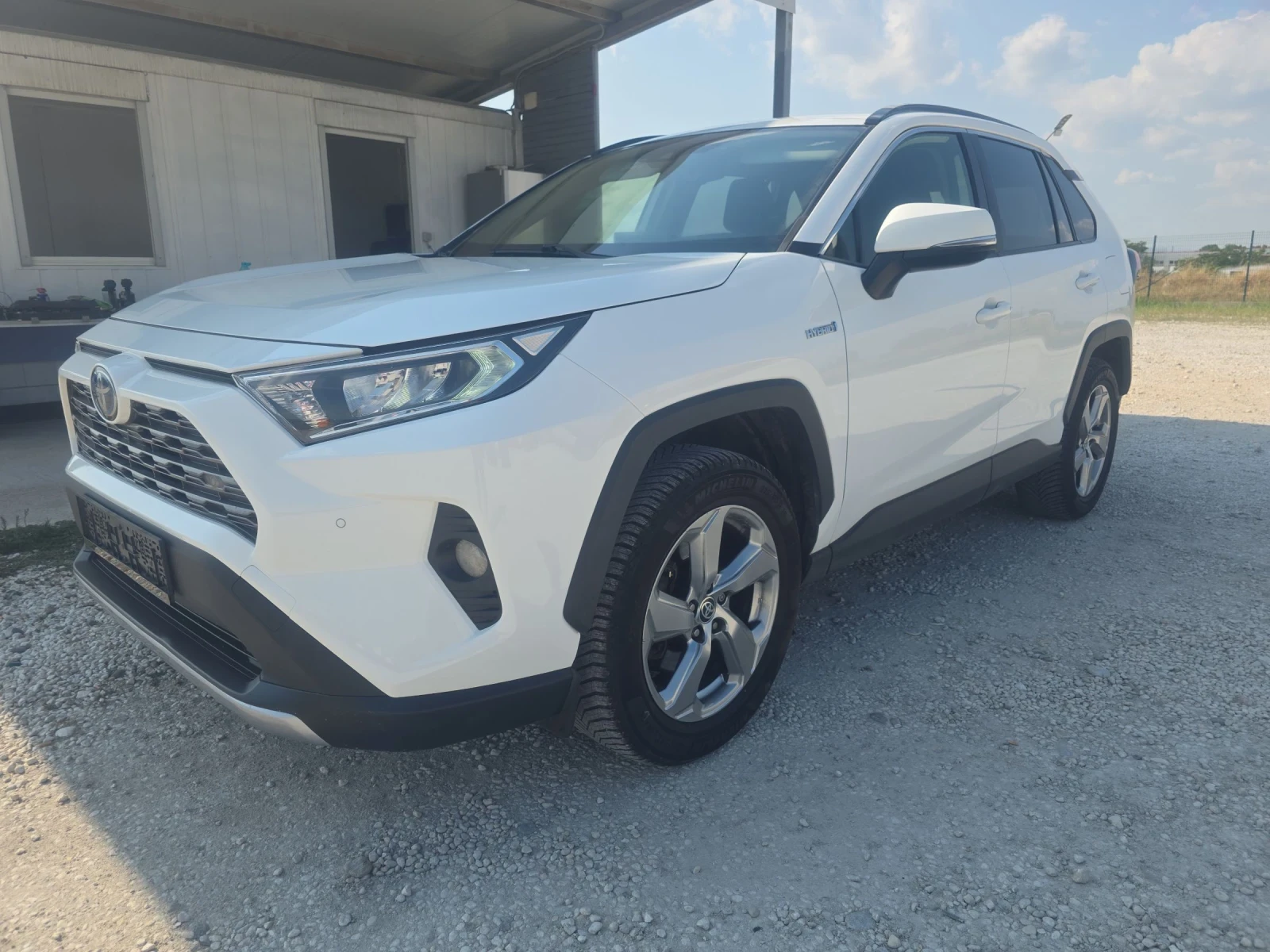 Toyota Rav4 2.5Hibrid  - изображение 3