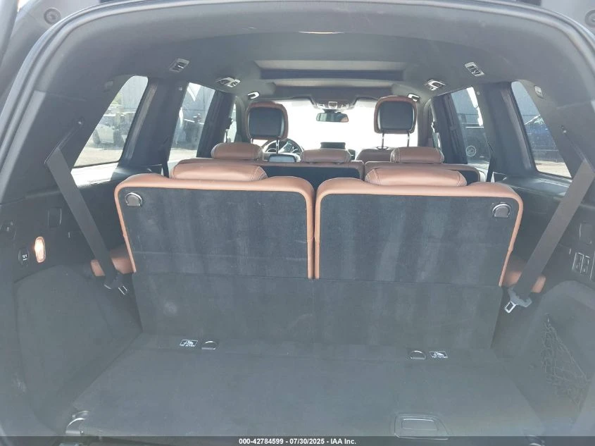 Mercedes-Benz GLS 500 4MATIC* harman/kardon* подгрев* обдухване* панорам - изображение 9