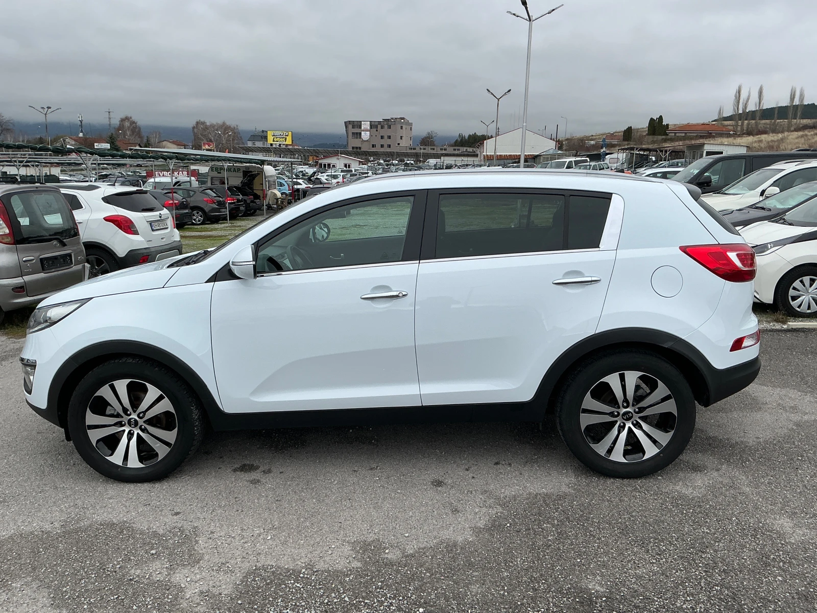 Kia Sportage 1.7 CRDI - изображение 8