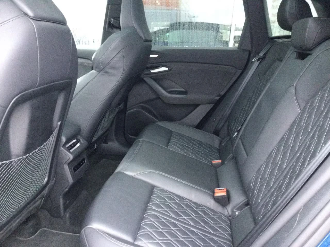 Audi Q6 SQ6/E-TRON/489HP/BLUE-EDITION/HUD/360/QUATTRO/859v - изображение 10