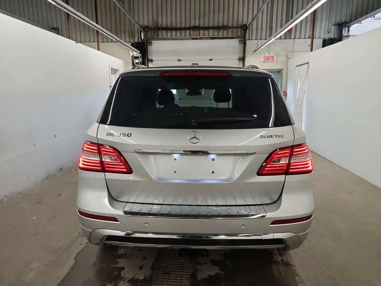 Mercedes-Benz ML 350   BLUETEC | 360 | PANORAMA | CARFAX | Mobile.bg � ����������� 16
