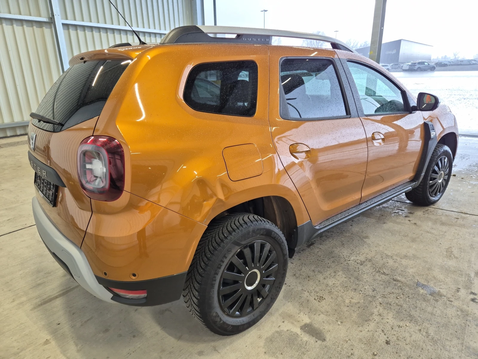 Dacia Duster, снимка 4 - Автомобили и джипове - 54245854