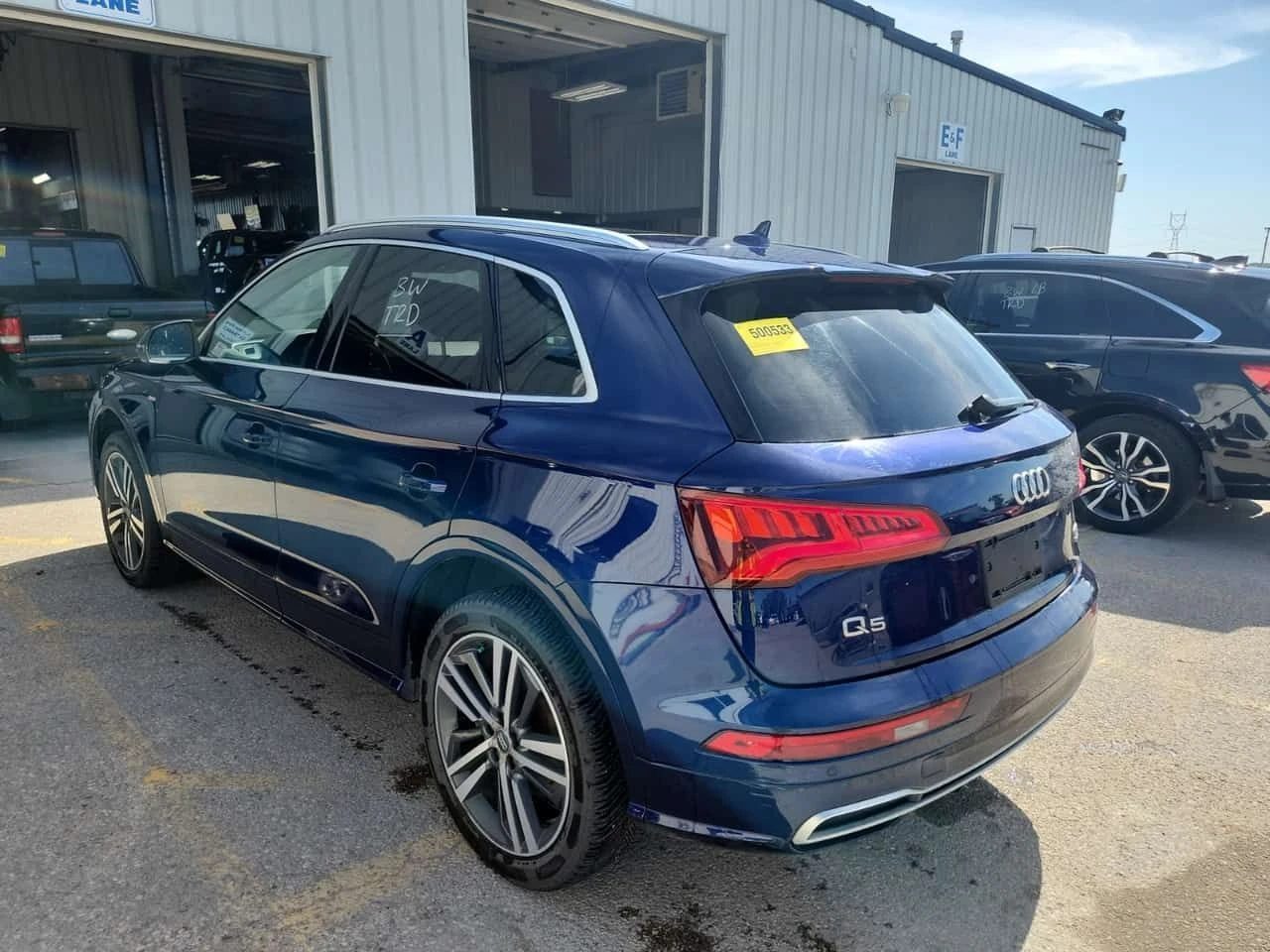 Audi Q5 * Progressiv S-line* АВТОКРЕДИТ* , снимка 2 - Автомобили и джипове - 54831099