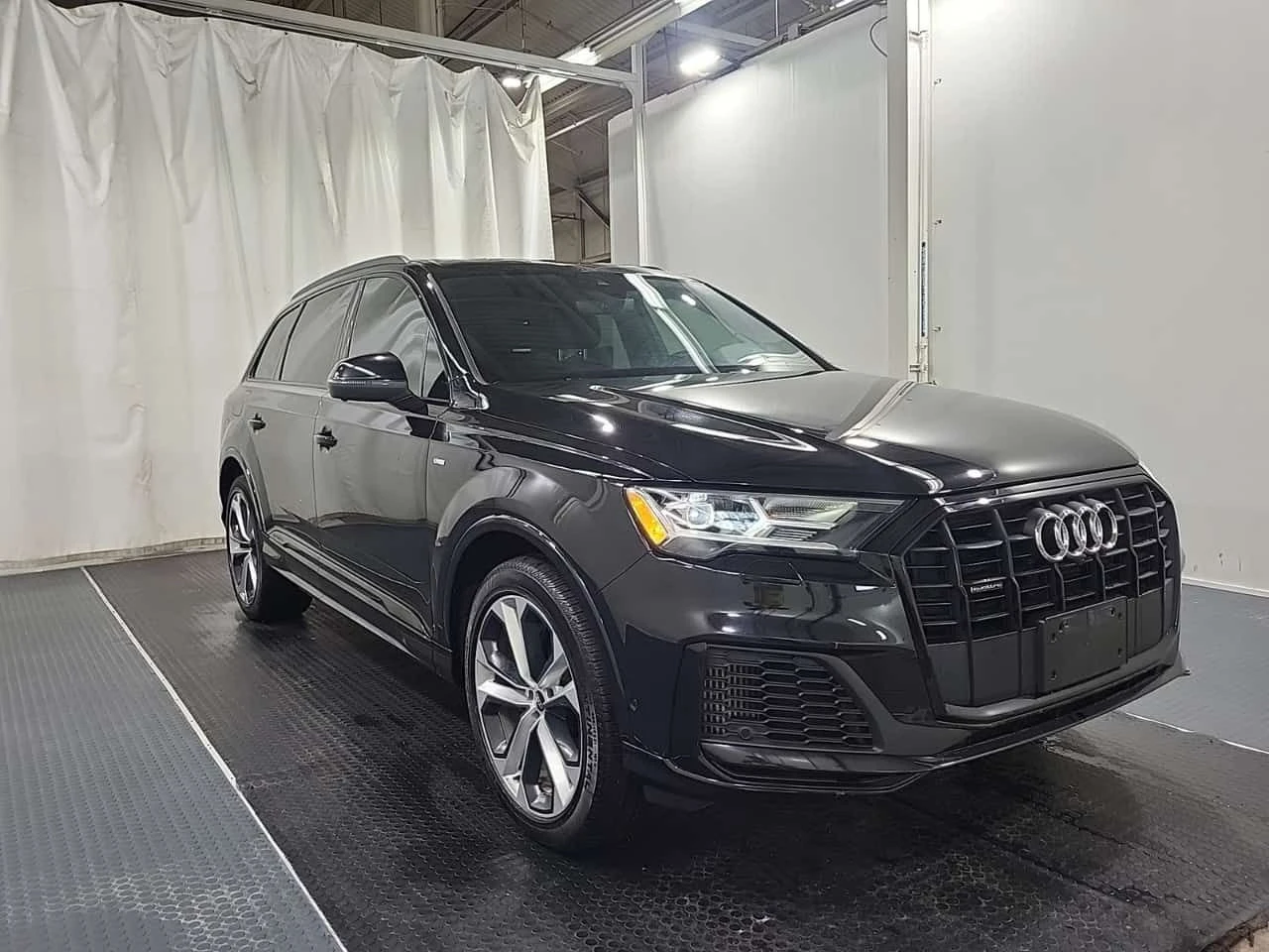 Audi Q7 PROGRESSIV / ОБДУХВАНЕ / 360 / 7 МЕСТА, снимка 2 - Автомобили и джипове - 55402635