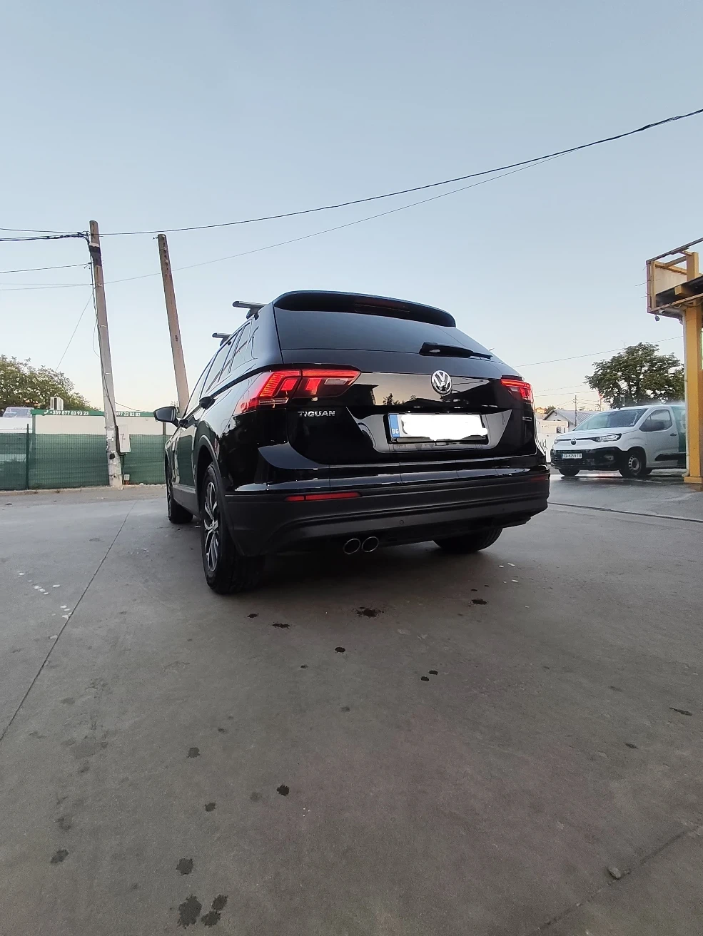 VW Tiguan 2.0, снимка 7 - Автомобили и джипове - 55555903