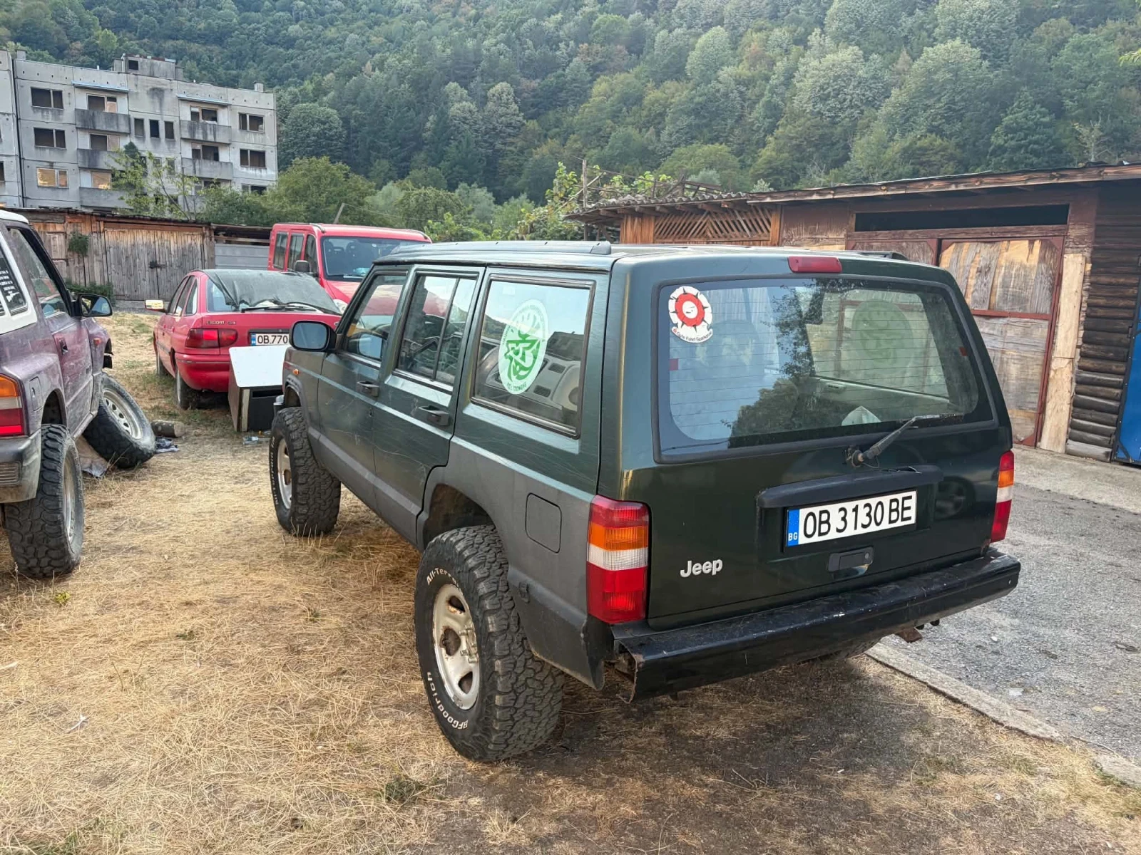 Jeep Cherokee, снимка 6 - Автомобили и джипове - 56153679