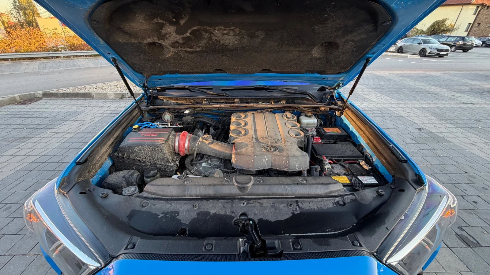 Toyota 4runner Trd Pro, снимка 10 - Автомобили и джипове - 56639439
