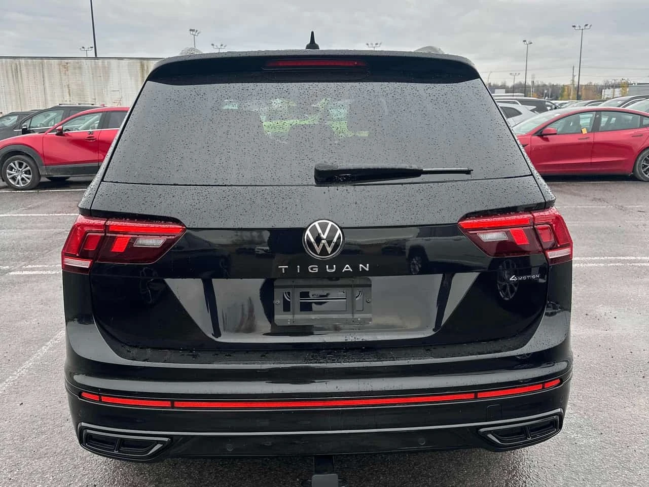 VW Tiguan Comfortline R Line Black Edition * CARFAX  | Mobile.bg � ����������� 5
