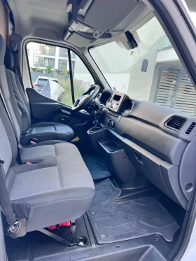 Renault Master Товарен , снимка 6