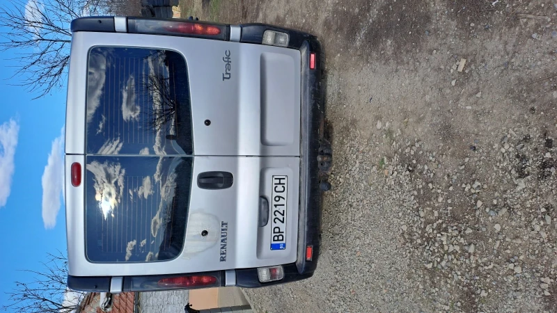 Renault Trafic 2, снимка 11 - Бусове и автобуси - 48629332