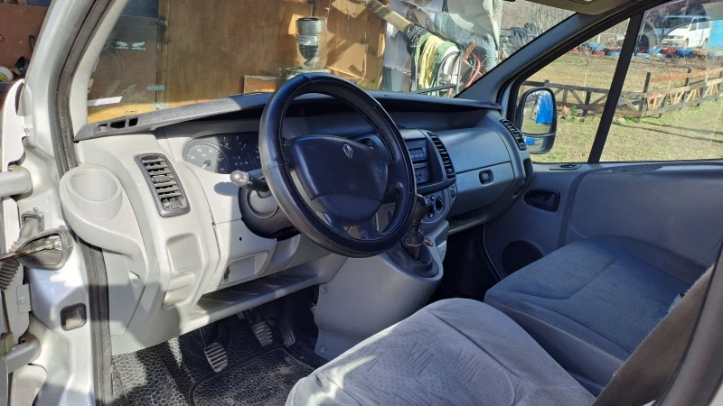 Renault Trafic 2, снимка 14 - Бусове и автобуси - 48629332