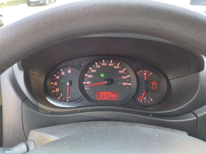 Renault Master, снимка 4 - Бусове и автобуси - 48925680