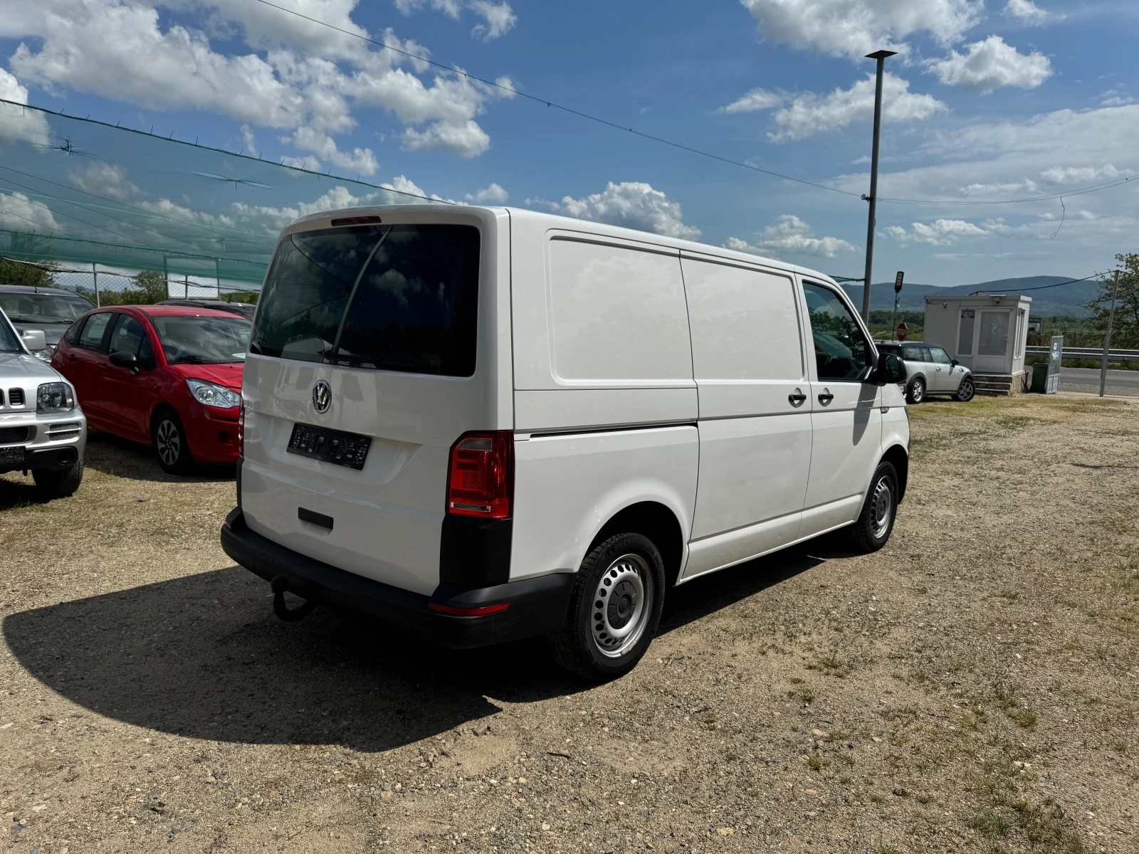 VW Transporter 2.0TDI T-6 177000km.100%, снимка 4 - Бусове и автобуси - 52727690