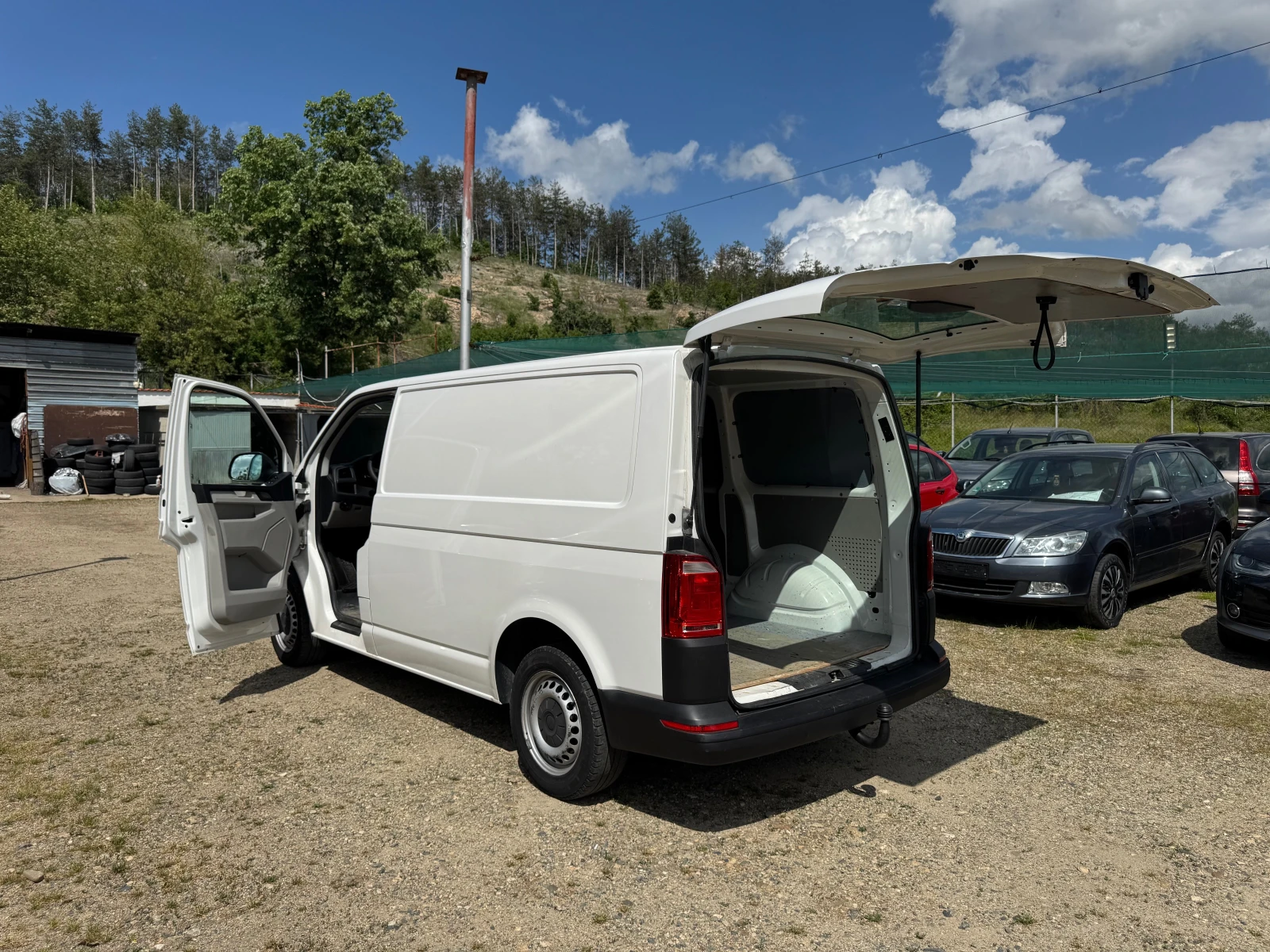 VW Transporter 2.0TDI T-6 177000km.100%, снимка 8 - Бусове и автобуси - 52727690