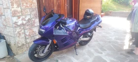 ����� �� �������� �� Suzuki Rf Rf 900rr