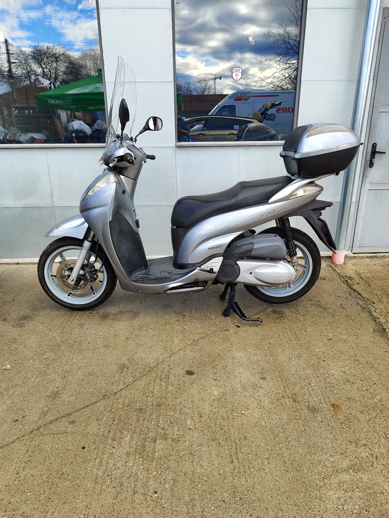 Honda Sh 300i - изображение 7