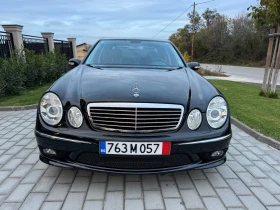 Mercedes-Benz E 55 AMG, снимка 17