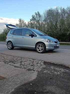 Обява за продажба на Honda Jazz ~5 800 лв. - изображение 1