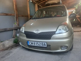     Toyota Yaris verso