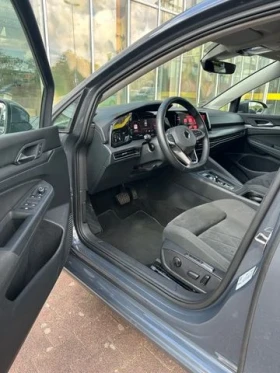 Обява за продажба на VW Golf VIII* 37000km* 150ps ~24 900 EUR - изображение 5