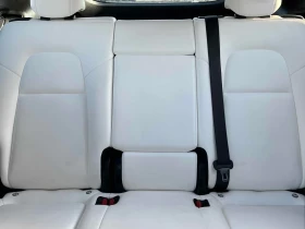 Tesla Model Y * Performance * PANO* KEYLESS* ПОДГРЕВ* , снимка 16 - Автомобили и джипове - 53632175