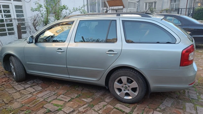 Skoda Octavia, снимка 3 - Автомобили и джипове - 47155502