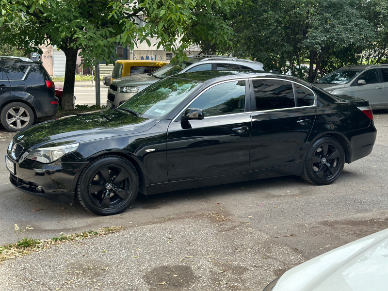 BMW 520, снимка 1 - Автомобили и джипове - 46376246