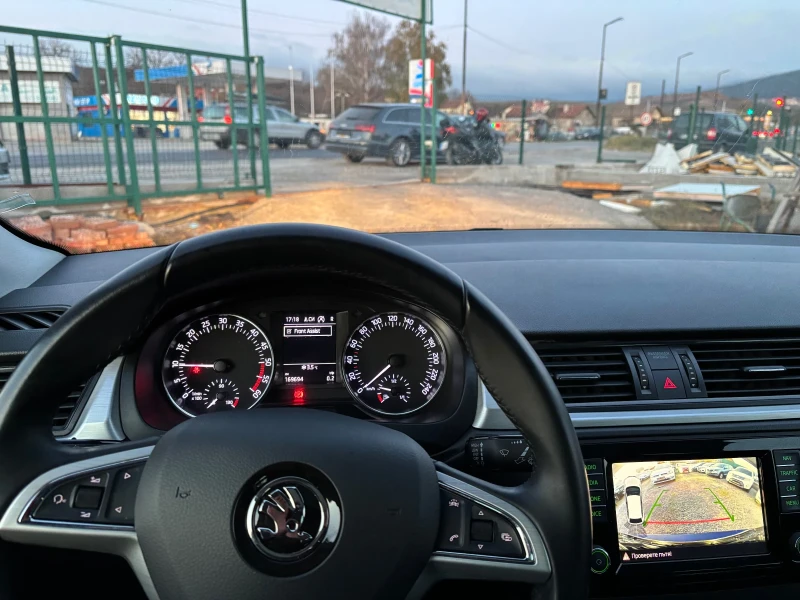 Skoda Rapid 1.4 TDI DSG* НОВ ВНОС, снимка 14 - Автомобили и джипове - 47916934