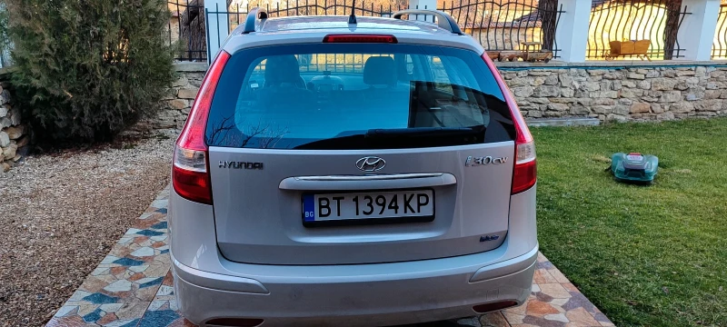 Hyundai I30, снимка 6 - Автомобили и джипове - 48685312