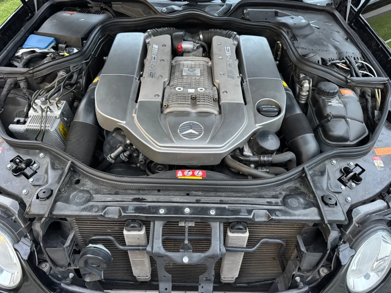 Mercedes-Benz E 55 AMG, снимка 15 - Автомобили и джипове - 52274283