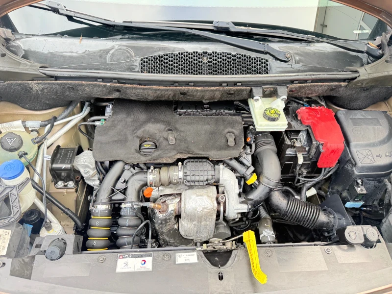 Peugeot Partner 1.6hdi 92k.c* Outdoor* Panorama* Tepee* , снимка 17 - Автомобили и джипове - 52396806