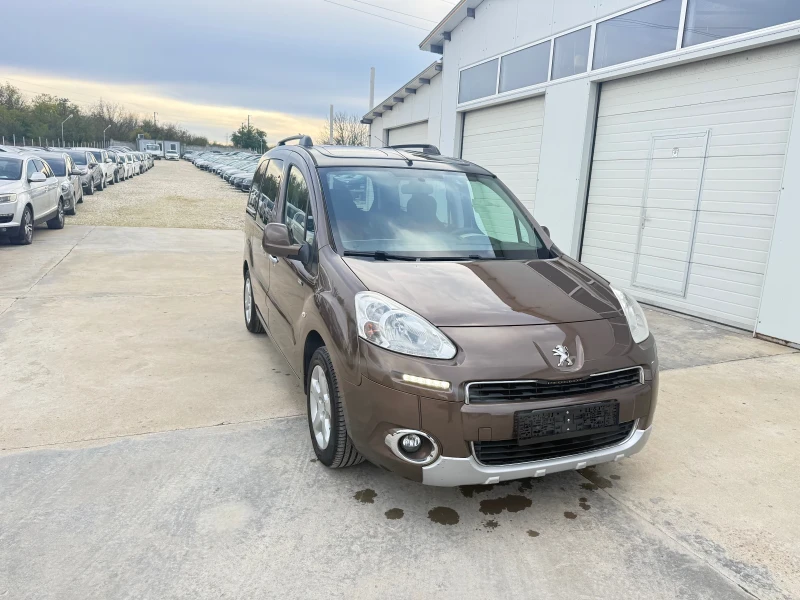 Peugeot Partner 1.6hdi 92k.c* Outdoor* Panorama* Tepee* , снимка 11 - Автомобили и джипове - 52396806